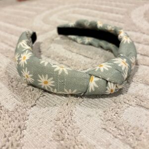 Etsy linen daisy headband